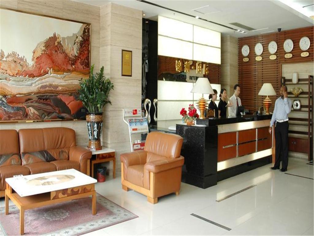 Guangzhou Jinzhou Hotel Экстерьер фото